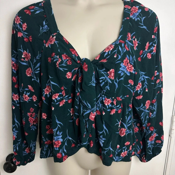 American Eagle Peasant Floral Tie Knot Blouse XXL #1425 - Picture 2 of 7